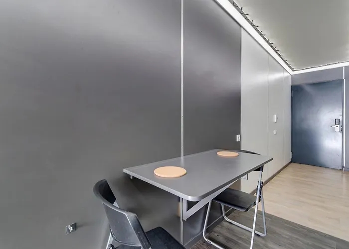 Apartament 23 - Le Lokup - Wifi - Proche Tram Reims