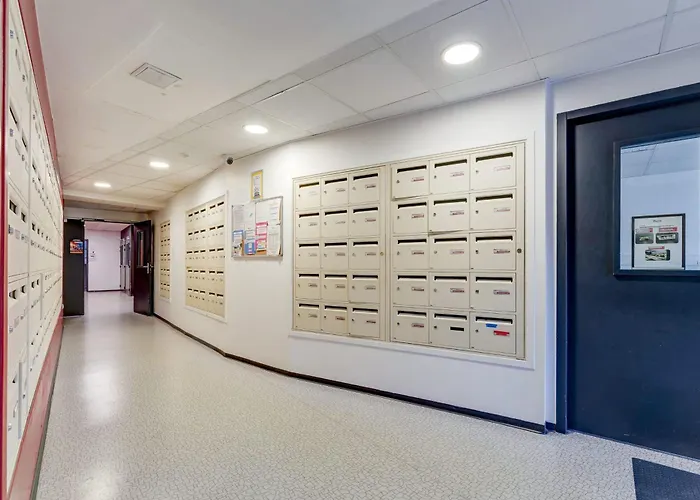 Apartament 23 - Le Lokup - Wifi - Proche Tram Reims